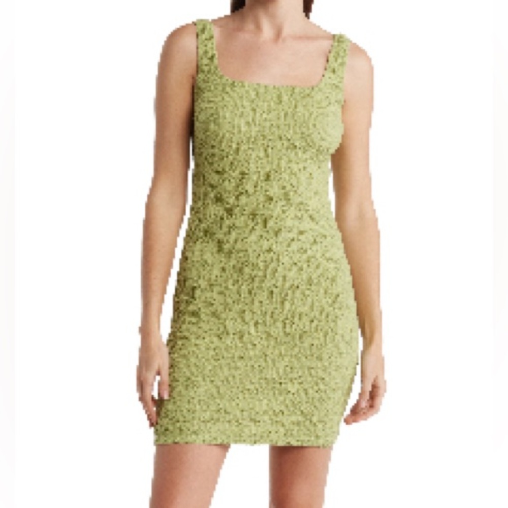 ELODIE square next to dress